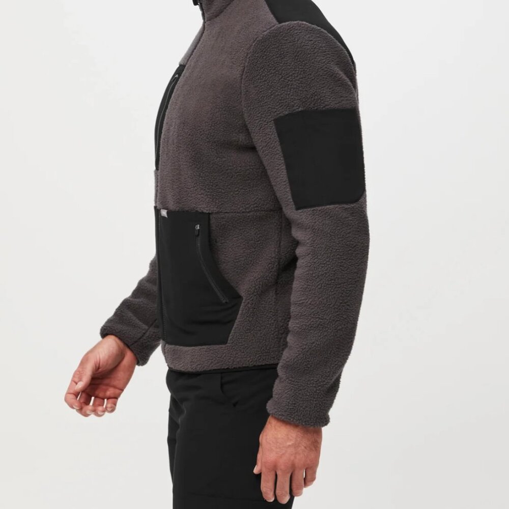 NWOT FIGS Men's XS On-Shift Sherpa Jacket - Picture 3 of 9